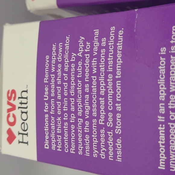 Feminine vaginal moisturizer CVS long lasting Big Lot 32 applications 2024 - Picture 6 of 7